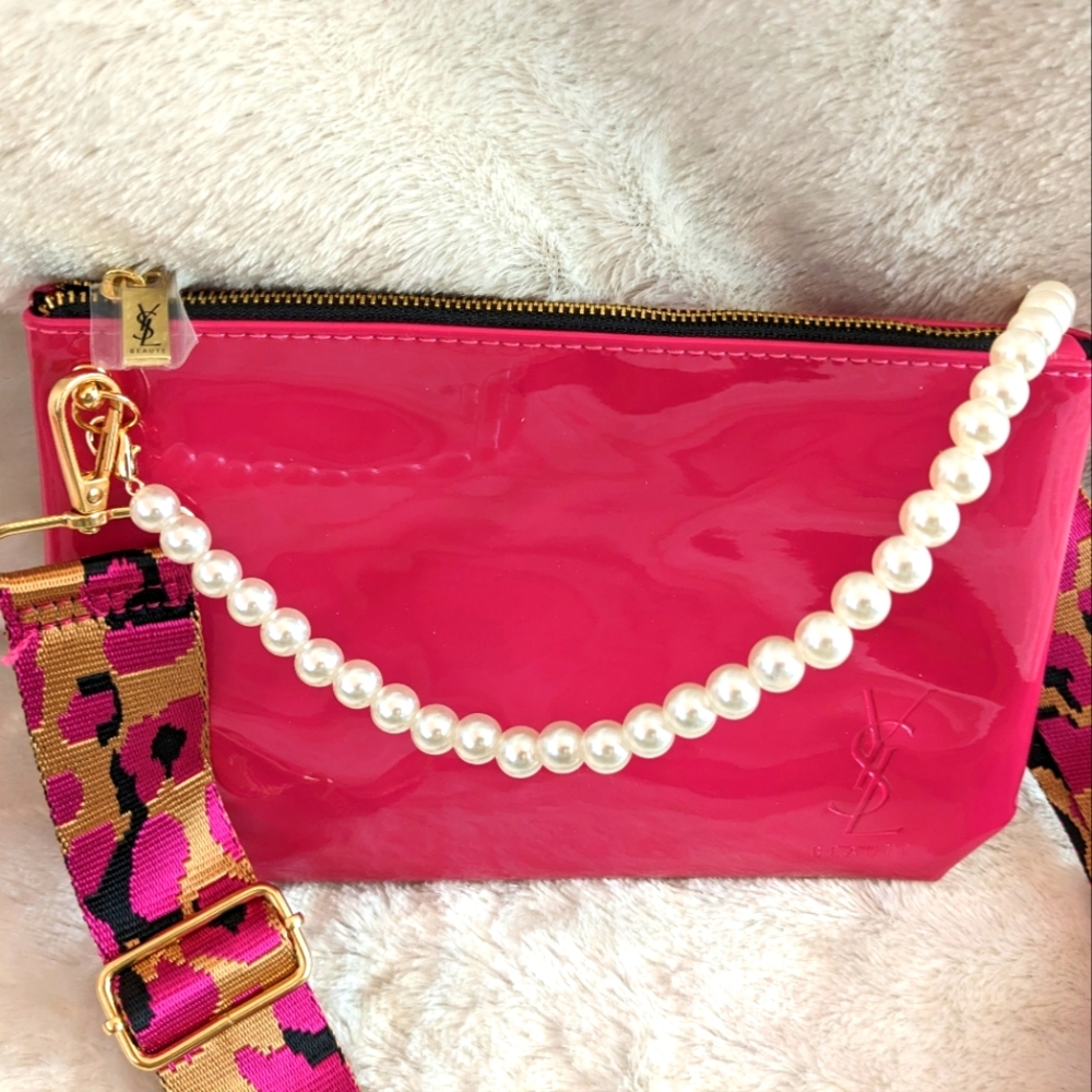 Yves saint Laurent pouch - Picture 9 of 11